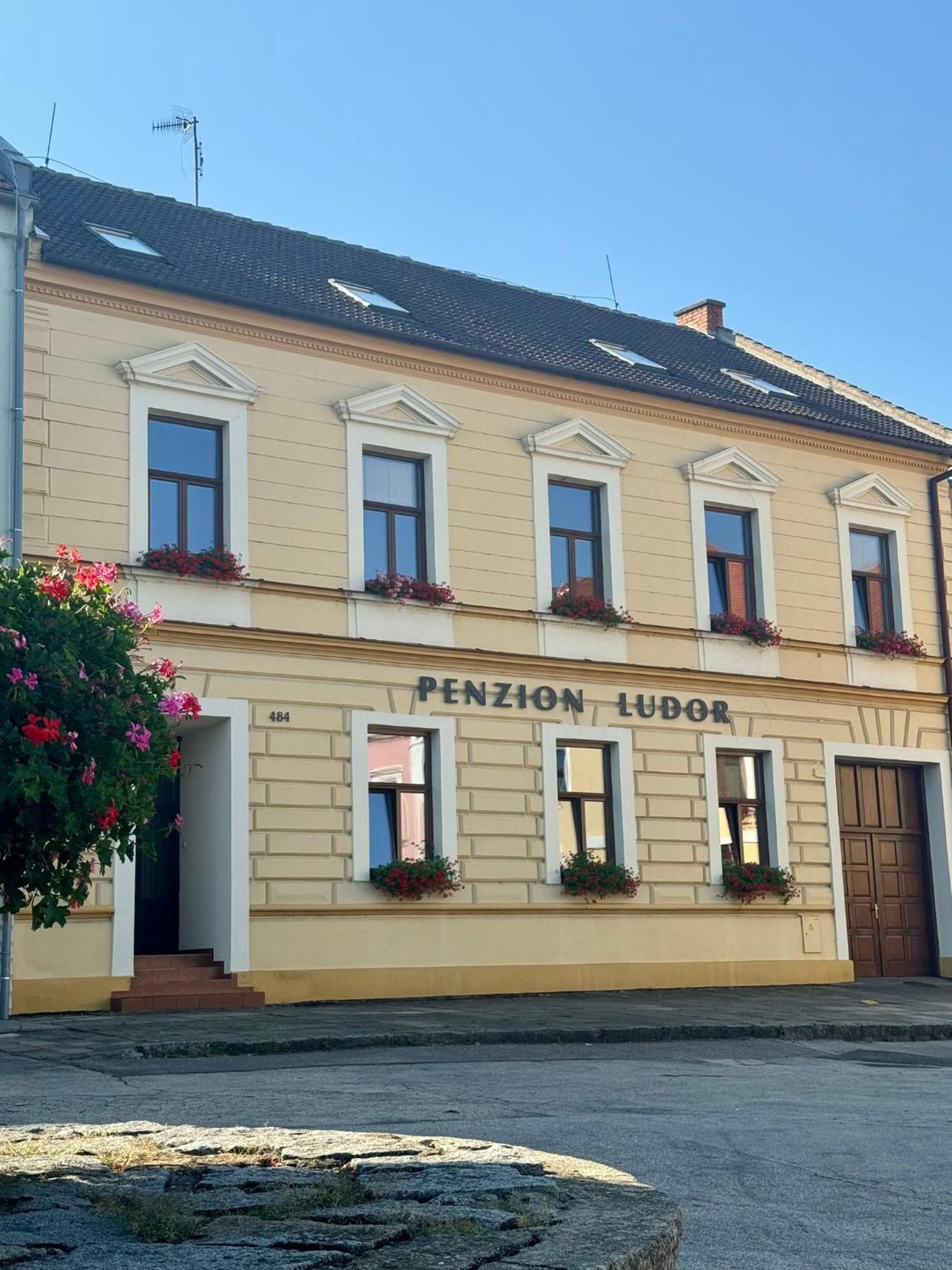 Penzion Ludor Strážnice Екстериор снимка